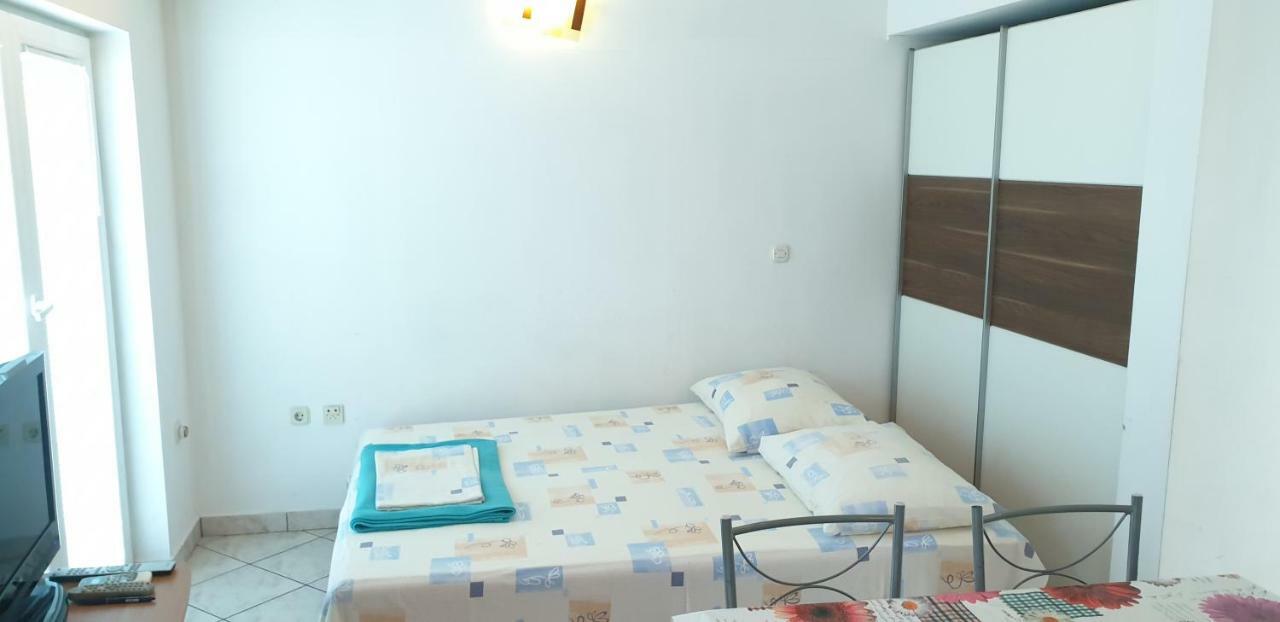 Apartments Vila Lavanda Omišalj Extérieur photo